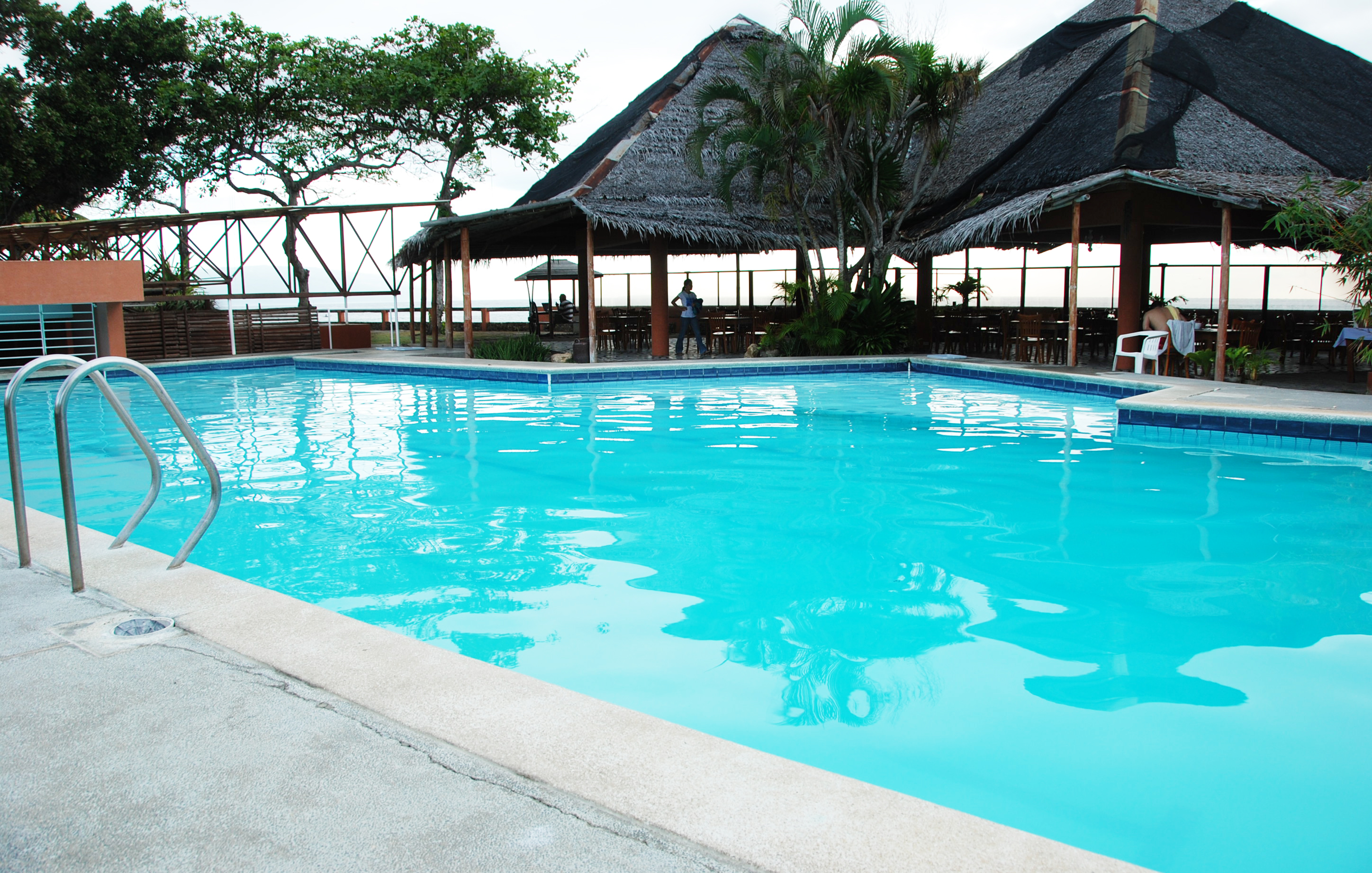 south-sea-hotel-swimming-pool | Southsea Resort Hotel